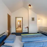 Haus Waldblick Дом отдыха *