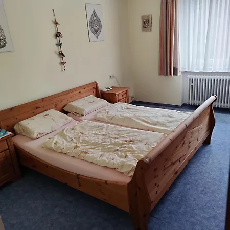 Holiday home Haus Waldblick *